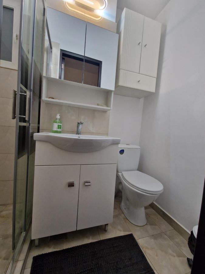 City Center Apartment Bucharest Exterior photo